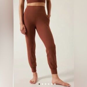 Athleta Salutation High Rise Jogger Size 2X caramel brown